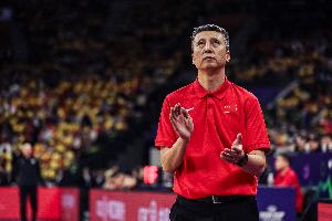 媒体人：本土教练是中国篮球真正的基石 要不断学习先进篮球理念