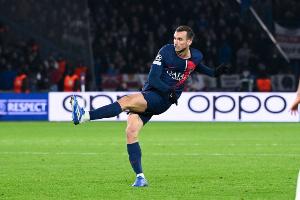 超越05年里昂！仅用24分钟，巴黎是新世纪最快3球领先皇马的球队