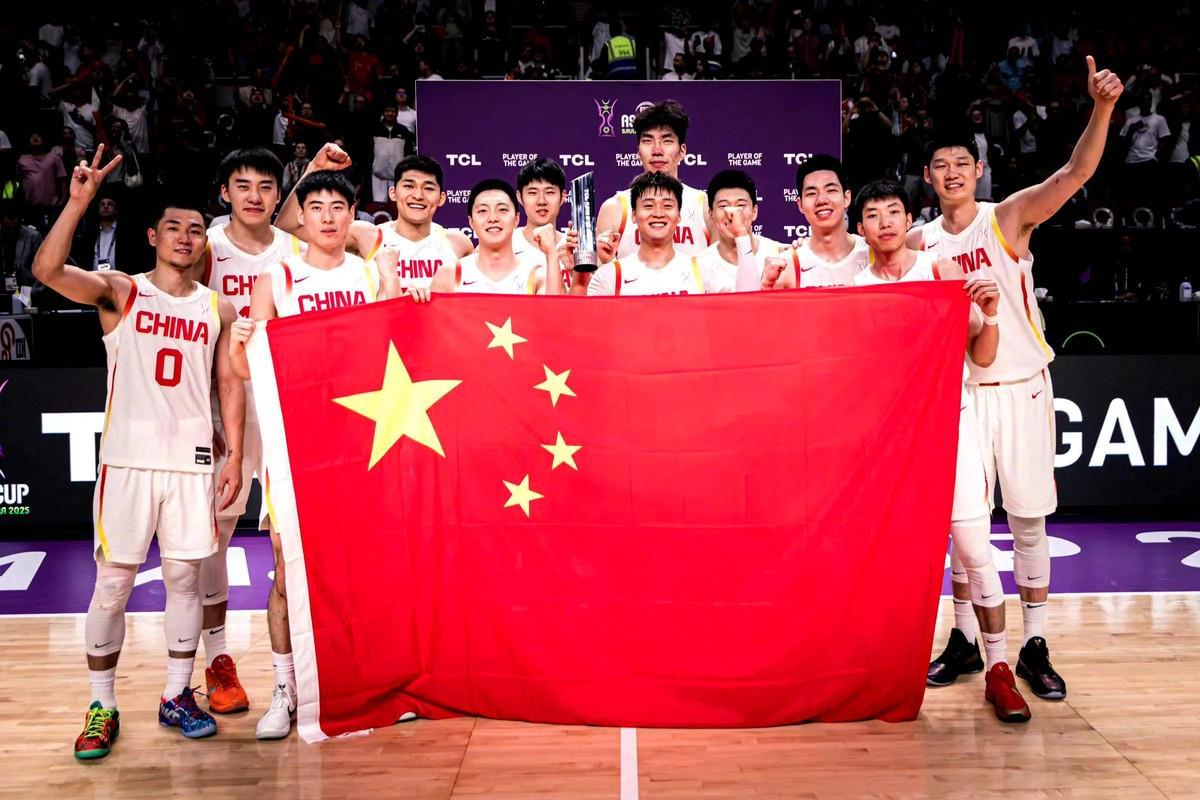 开云APP-FIBA官方出炉！亚洲排名迎更新，中国男篮回归第二，第一难撼动！